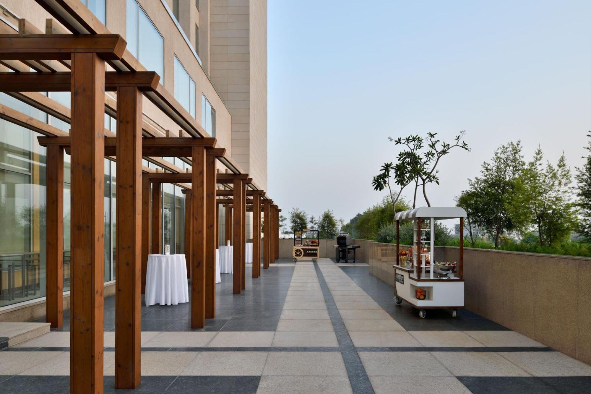 Le Meridien Amritsar Exterior photo