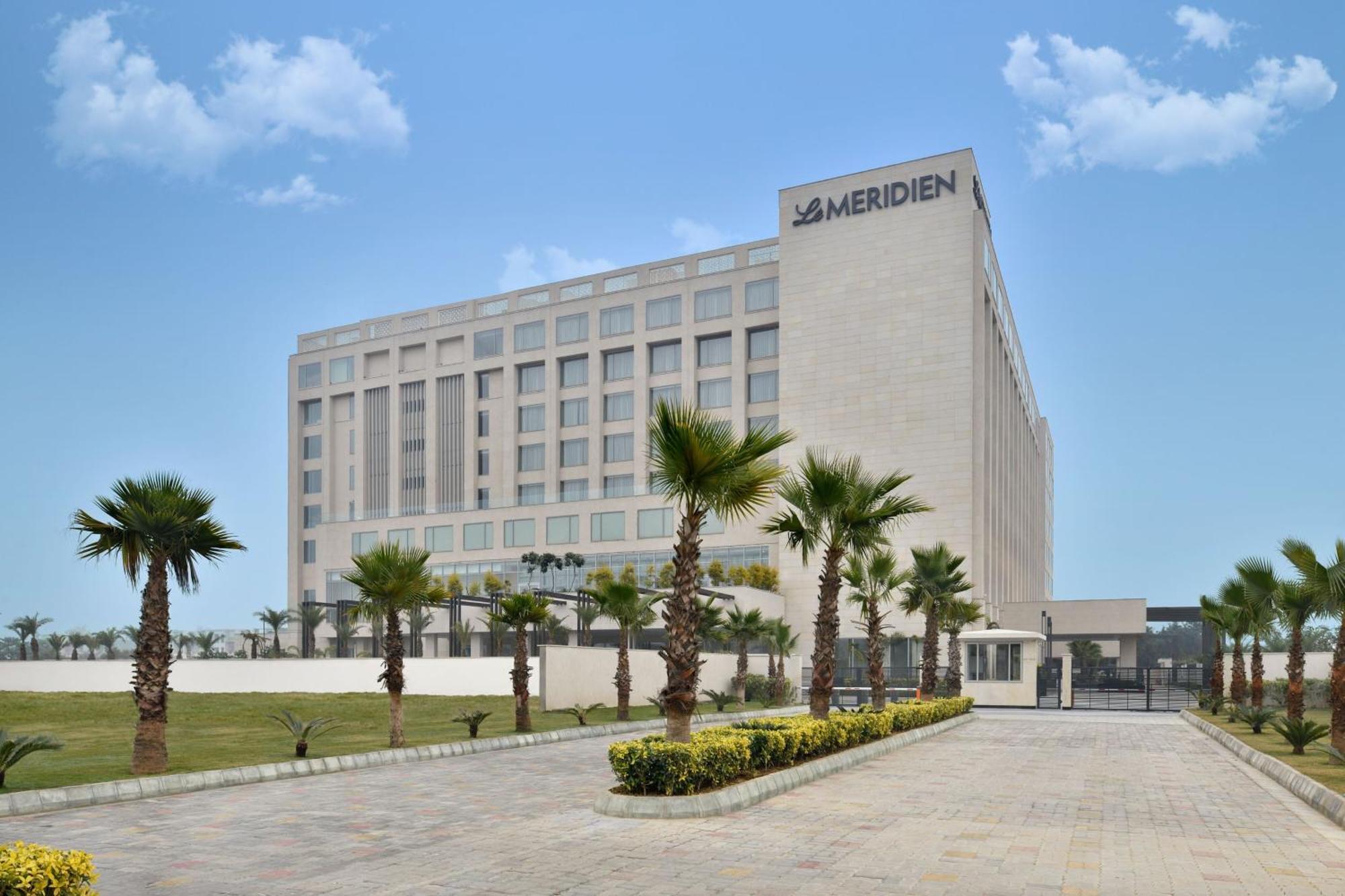 Le Meridien Amritsar Exterior photo